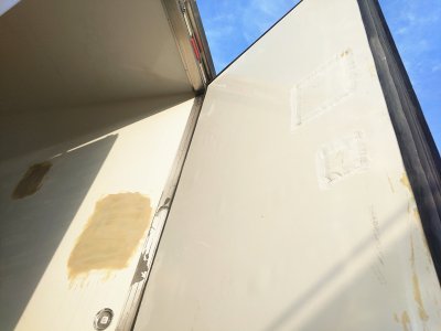 冷藏車的價格有區(qū)別，原來是在材料上動了手腳